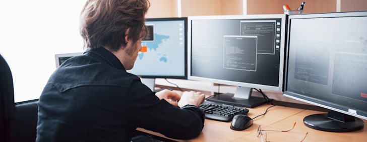 Hacker - cybercrime - bureau