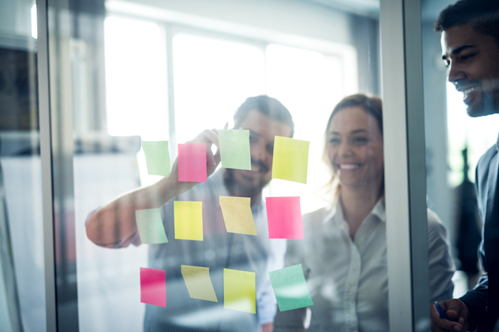 Hoe bedenk ik een goede bedrijfsnaam