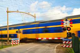 train-ns-vervoer-mobiliteit-reizen-forenzen