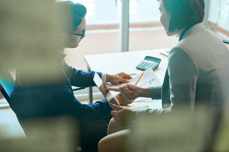 business-people-working-with-documents-93PD4WZ