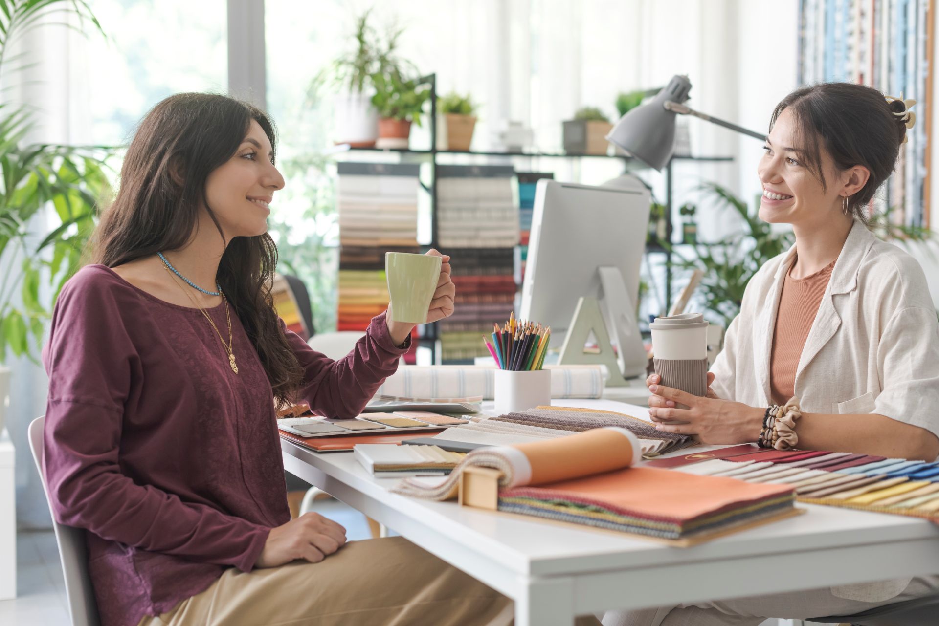 2 collegas in gesprek