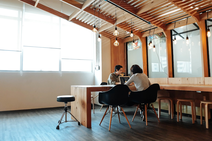 wat is het verschil tussen middenstands overige