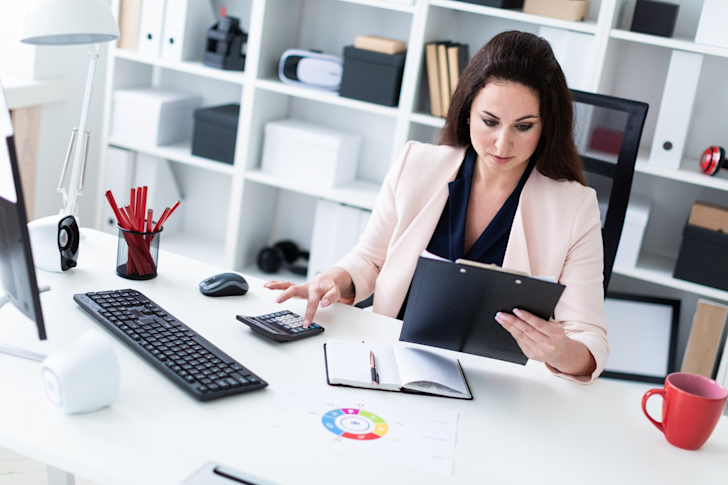 Fictief loon bepalen dga ondernemer bv